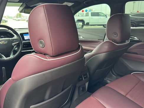 Certified 2025 Cadillac CT4 V w/ Super Cruise Package image 17