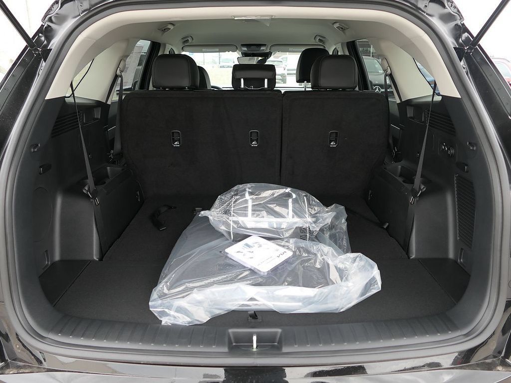 New 2026 Kia Sorento S FWD image 47