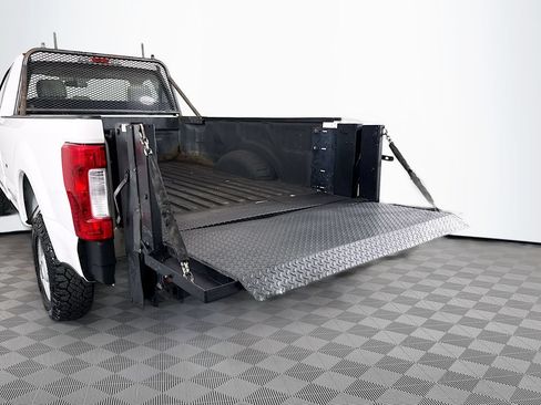 Used 2018 Ford F350 XL AWD/4WD image 26