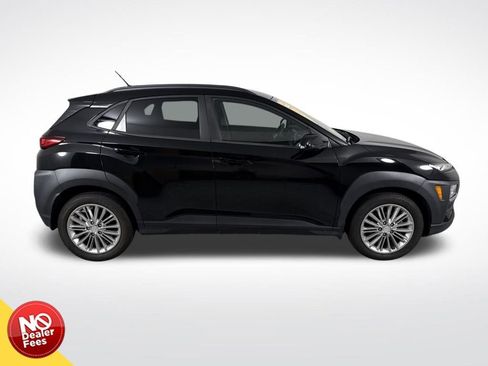 Used 2019 Hyundai Kona SEL image 2