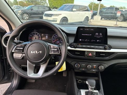 Used 2023 Kia Forte LXS FWD image 21