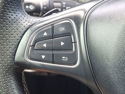 Used 2017 Mercedes-Benz GLA 250 image 13