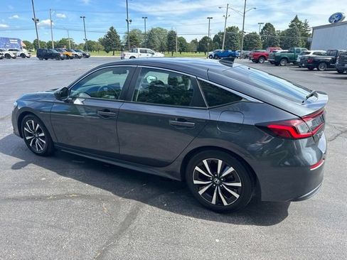 Used 2023 Honda Civic EX-L image 3