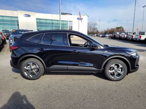 New 2026 Ford Escape ST-Line Select w/ Equipment Group 401A image 11