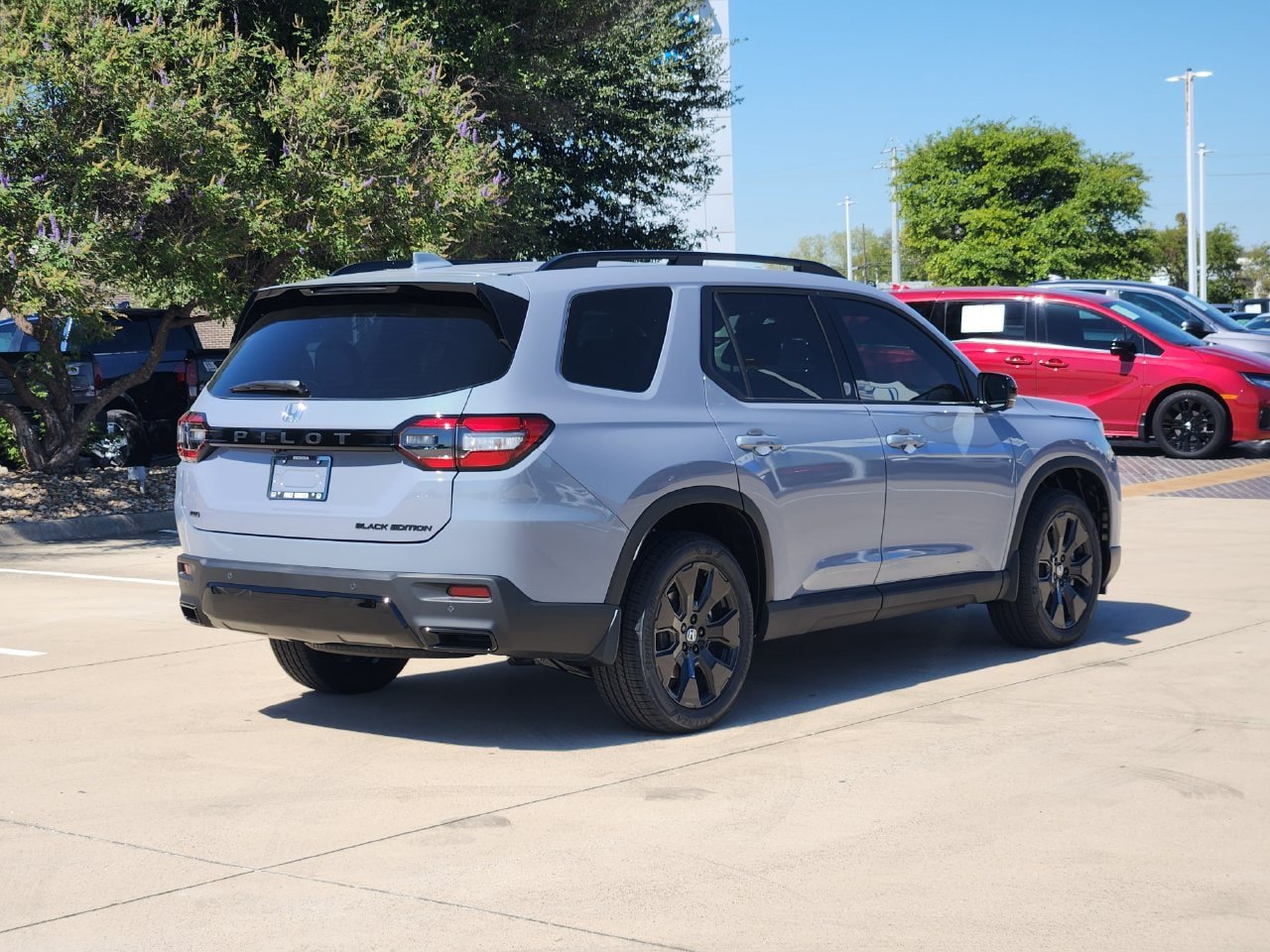 New 2026 Honda Pilot Black Edition image 3