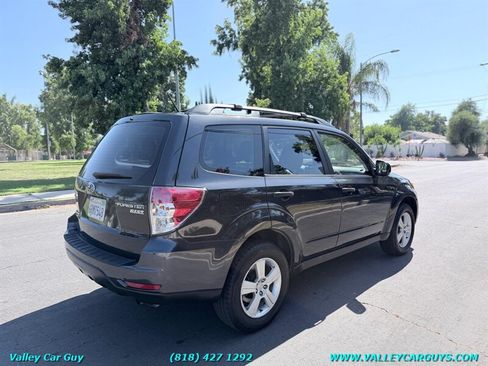 Used 2011 Subaru Forester 2.5X AWD/4WD image 4