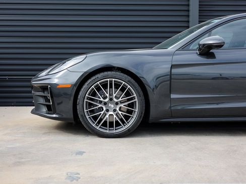 New 2026 Porsche Panamera image 11