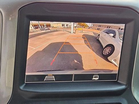 Used 2024 Chevrolet Silverado 1500 Custom image 18