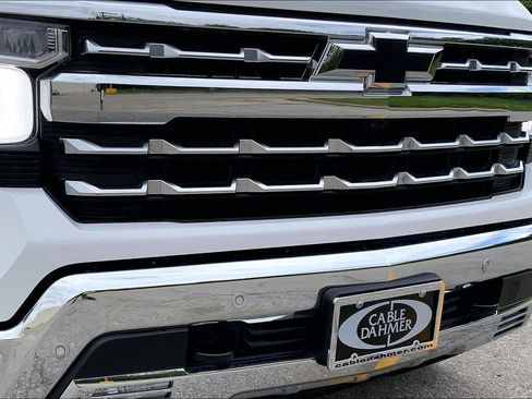Used 2024 Chevrolet Silverado 1500 LTZ w/ Technology Package AWD/4WD image 29