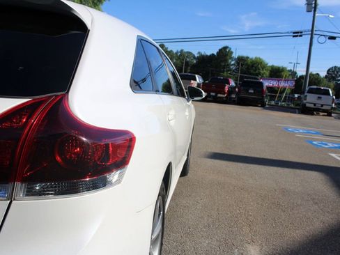 Used 2013 Toyota Venza XLE image 13