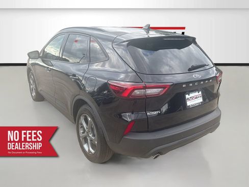 Used 2025 Ford Escape ST-Line w/ Tech Pack #1 FWD image 5