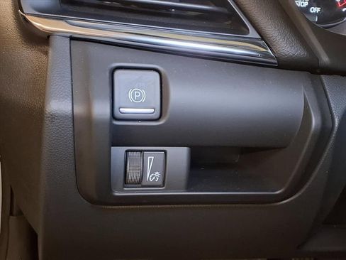 Certified 2026 Cadillac CT4 Luxury RWD image 12