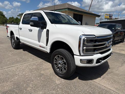 Used 2024 Ford F250 Limited w/ FX4 Off-Road Package image 11