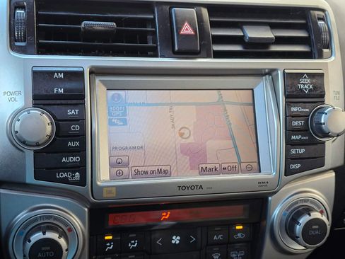 Used 2010 Toyota 4Runner Limited image 24