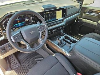 New 2026 Chevrolet Silverado 1500 RST w/ Dark Appearance Package AWD/4WD video 4