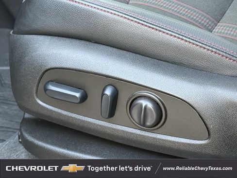 Used 2024 Chevrolet Equinox RS w/ LPO, Roadside Safety Package FWD image 30
