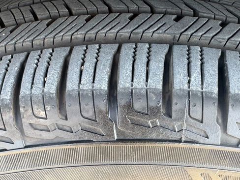 Used 2021 Subaru Forester Premium image 14