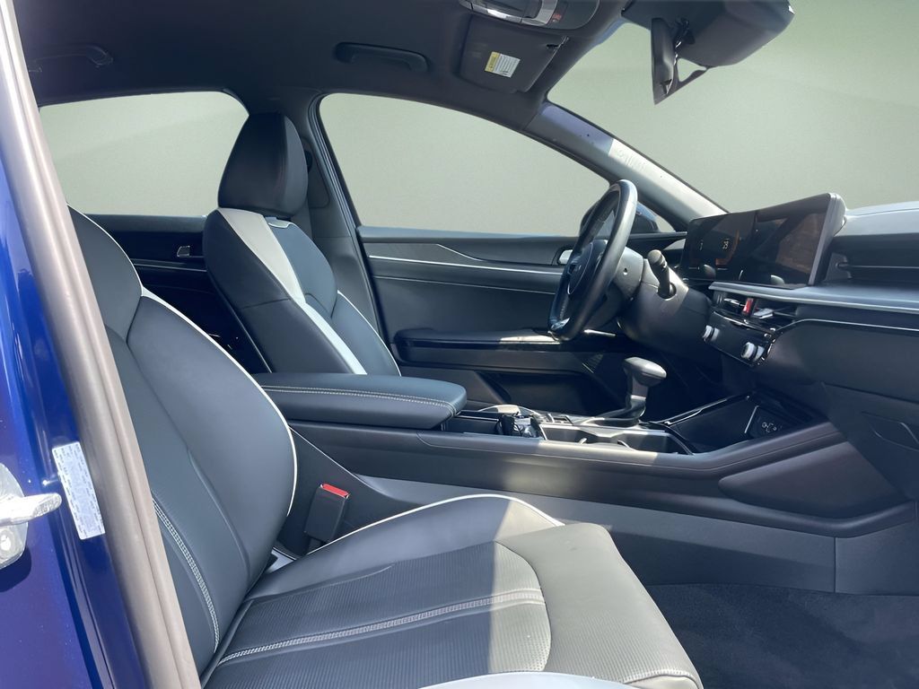 Used 2025 Kia K5 GT-Line FWD image 8