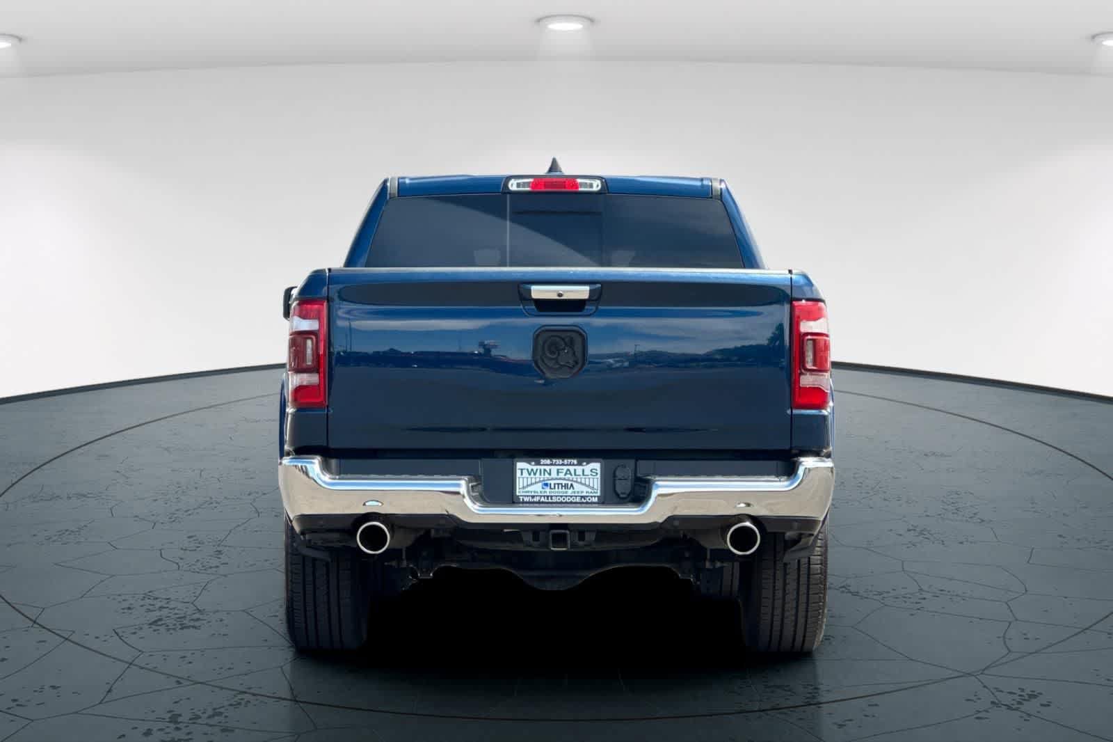 Used 2022 RAM 1500 Laramie AWD/4WD image 7
