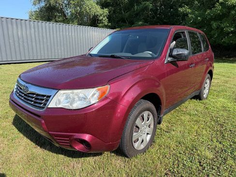Used 2010 Subaru Forester 2.5X AWD/4WD image 3