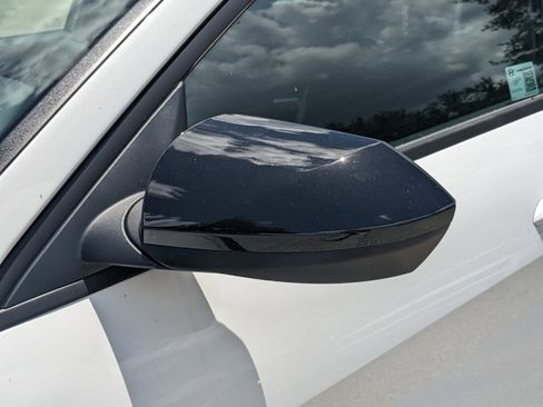 New 2025 Hyundai Elantra SEL image 12