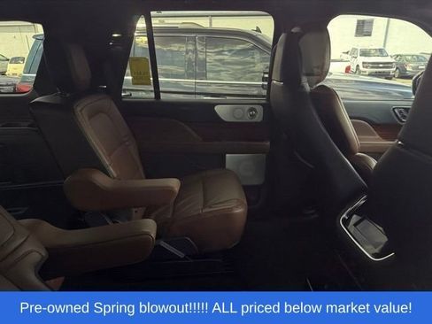 Used 2024 Lincoln Navigator Reserve AWD/4WD image 13