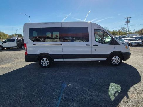 Used 2018 Ford Transit 350 XLT image 7