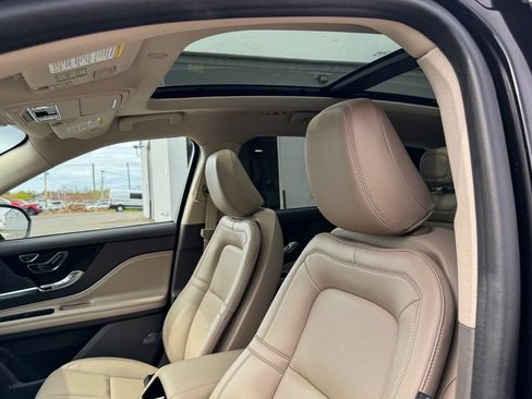 Used 2022 Lincoln Corsair Reserve w/ Sport Package AWD/4WD image 24