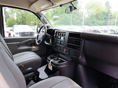 New 2026 Chevrolet Express 3500 Extended w/ Driver Convenience Package RWD image 26