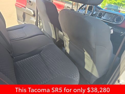 Used 2023 Toyota Tacoma SR5 w/ Technology Package image 17