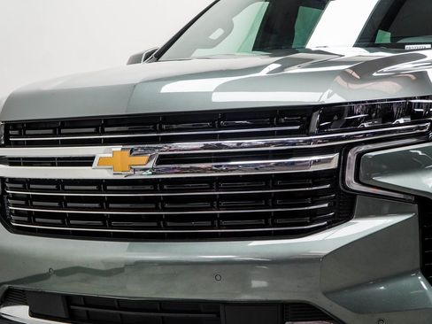 Used 2023 Chevrolet Tahoe LT image 2