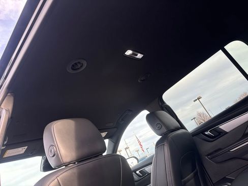 Used 2025 Buick Enclave Preferred image 22