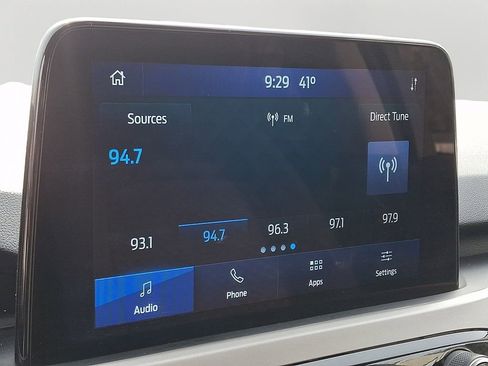 Used 2020 Ford Escape SE Sport image 17