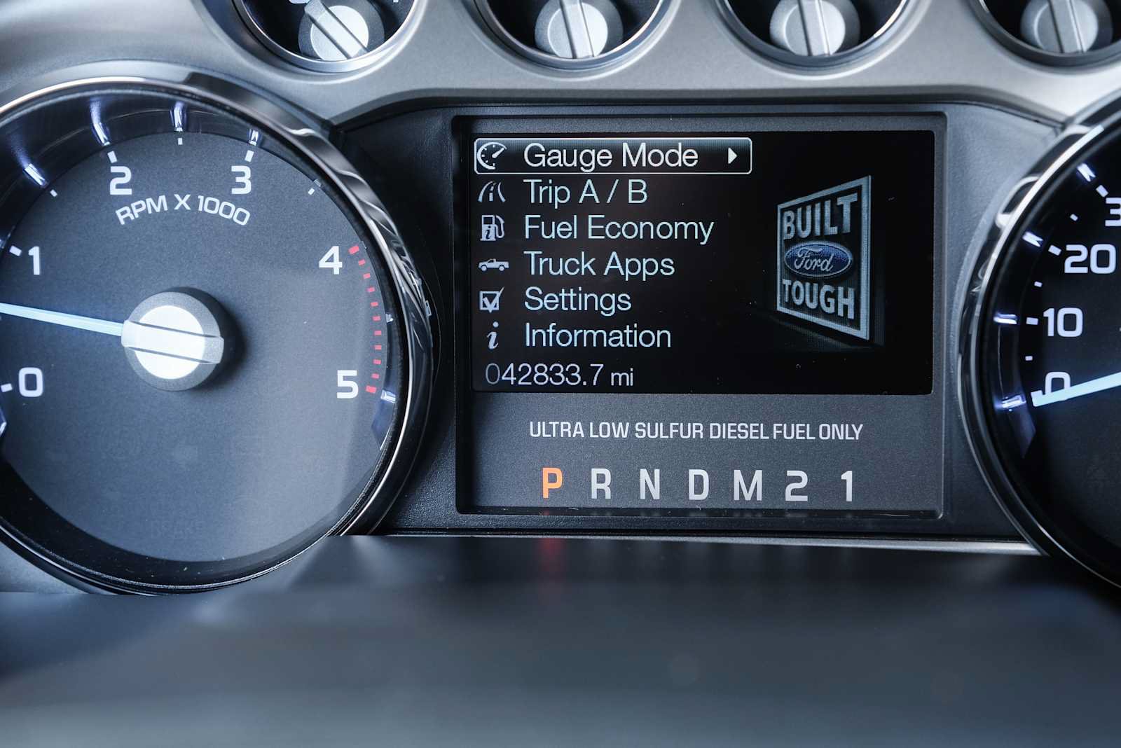 Used 2016 Ford F250 Lariat w/ Lariat Ultimate Package AWD/4WD image 58