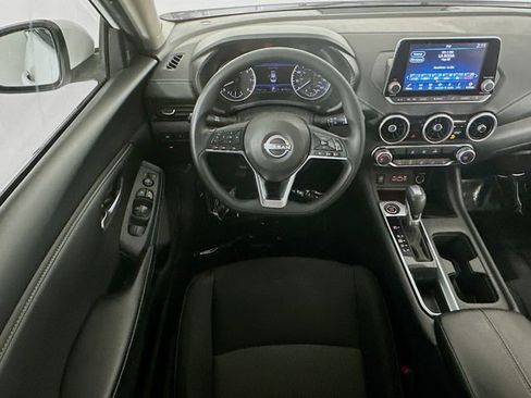 Used 2024 Nissan Sentra SV image 21