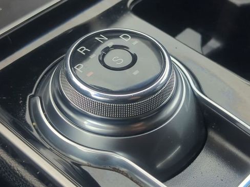 Used 2019 Ford Edge SEL w/ Equipment Group 201A image 20