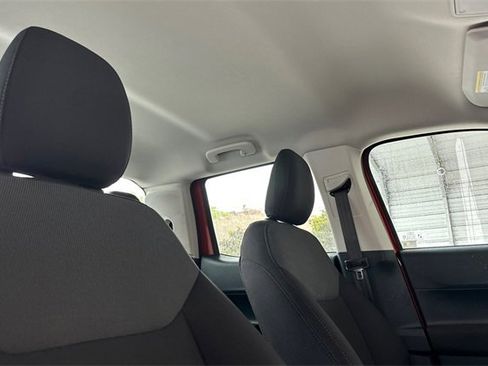 Used 2024 Ford Maverick XL image 18