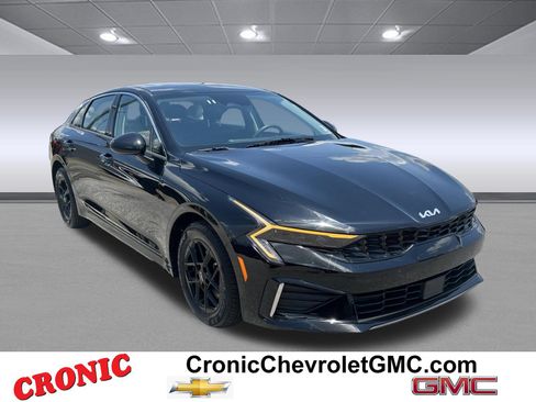 Used 2025 Kia K5 LXS FWD image 1