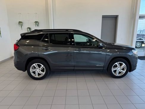 Used 2019 GMC Terrain SLE w/ Driver Convenience Package AWD/4WD image 40