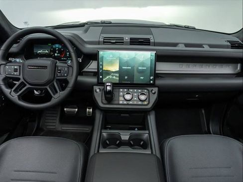 New 2026 Land Rover Defender 110 OCTA AWD/4WD image 22
