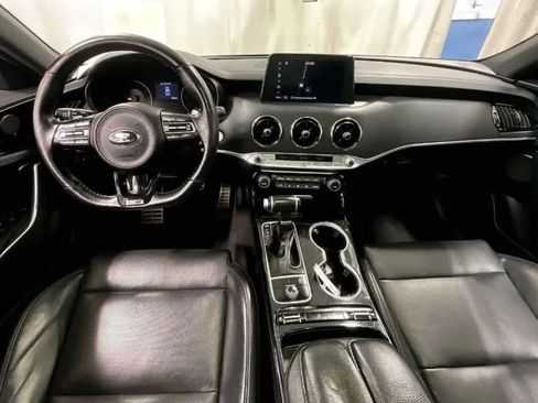 Used 2020 Kia Stinger GT-Line w/ Sun & Sound Package AWD/4WD image 21