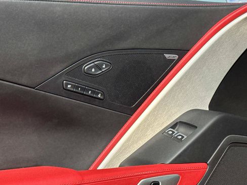 Used 2015 Chevrolet Corvette Stingray Convertible w/ 3LT Preferred Equipment Group RWD image 22