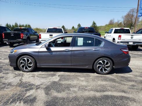 Used 2017 Honda Accord EX-L image 4
