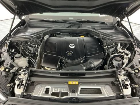 Used 2023 Mercedes-Benz GLC 300 4MATIC image 33
