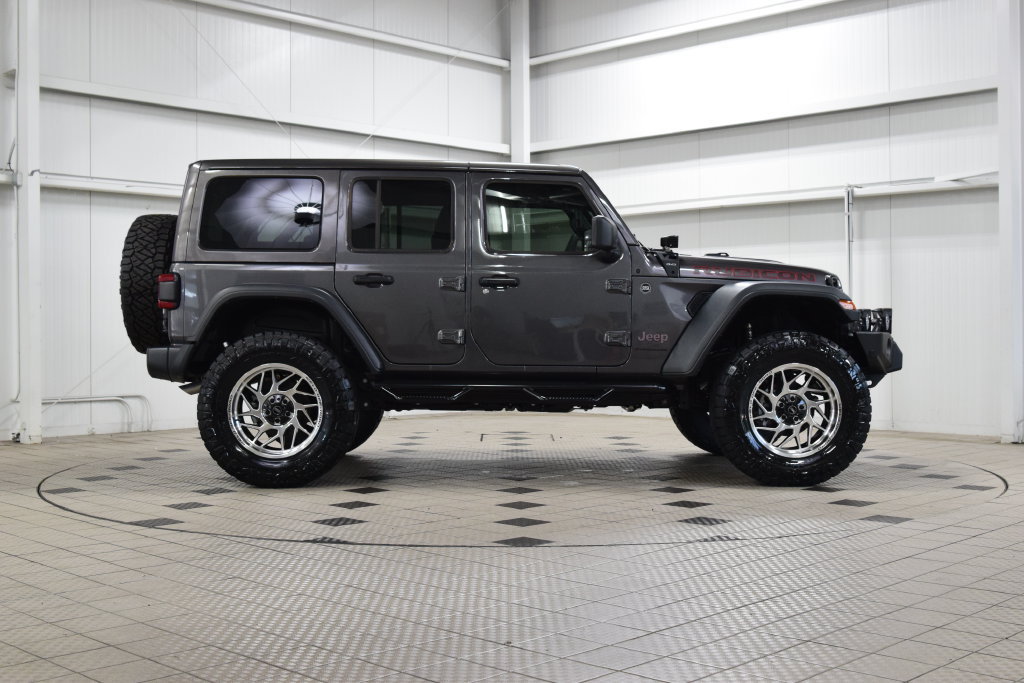 Used 2026 Jeep Wrangler Unlimited Rubicon w/ Safety Group AWD/4WD image 9