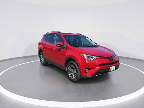 Certified 2017 Toyota RAV4 XLE AWD/4WD image 2