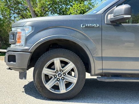 Used 2018 Ford F150 XLT w/ Equipment Group 302A Luxury image 5