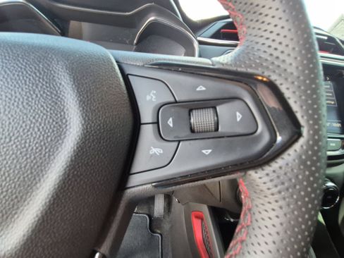 Used 2022 Chevrolet TrailBlazer RS w/ Sun and Liftgate Package FWD image 28