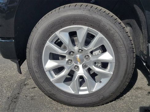 New 2026 Chevrolet Silverado 1500 Custom image 24