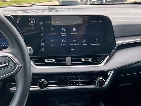 Used 2025 Chevrolet Equinox LT FWD image 6